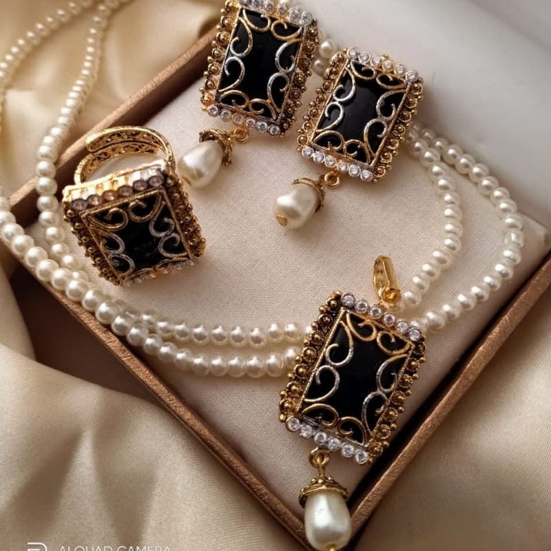 Combo set Egyptian