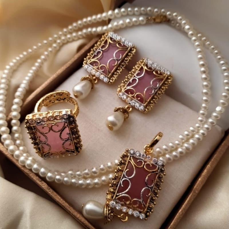 Combo set Egyptian